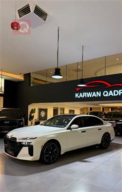 بي ام دبليو الفئة 7